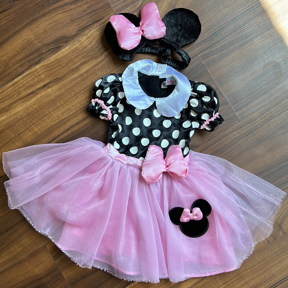 Disney Minnie Mouse costume